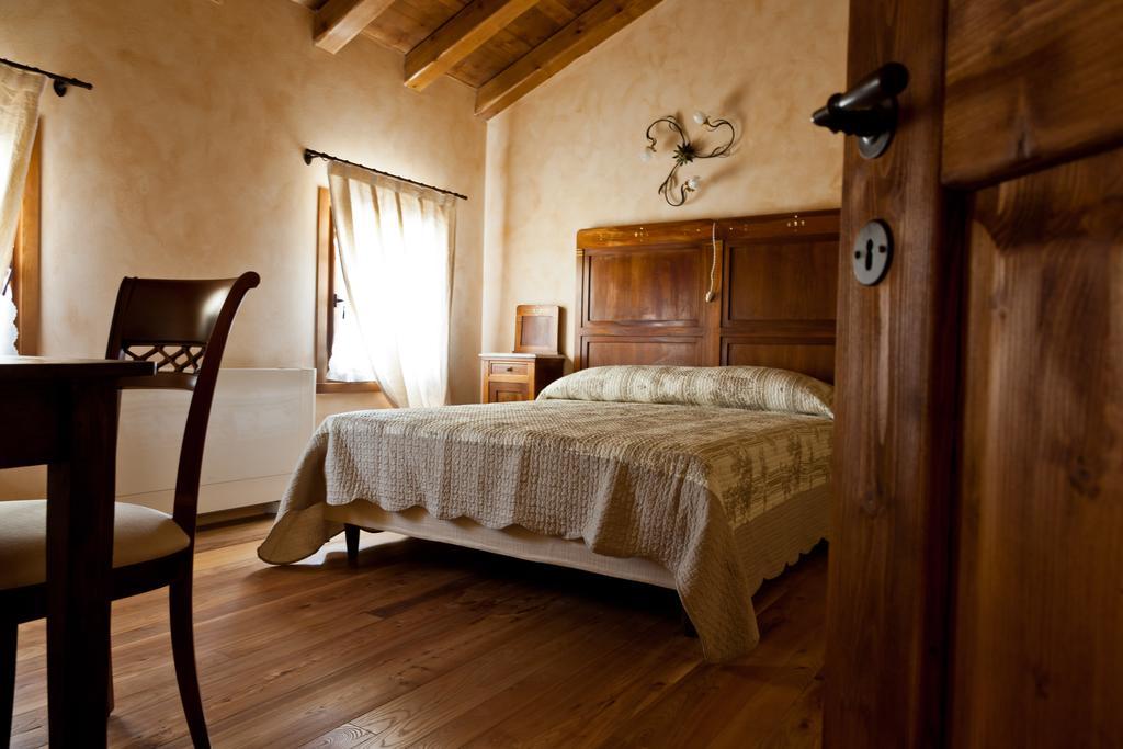 Ca' Muliner Hotel Azzano Decimo Szoba fotó